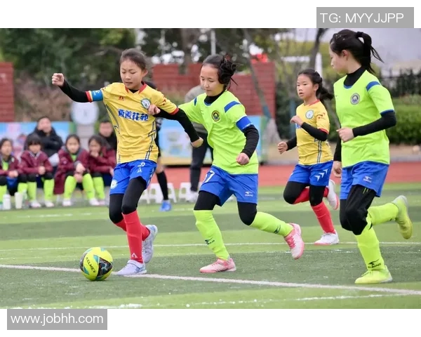 足球未来的创新与发展：科技与青训如何重塑全球足球格局